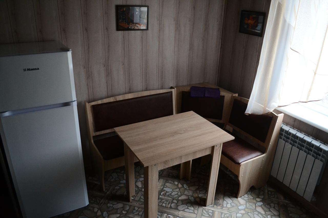 Apartmens On Geroiv Ato Apartment *